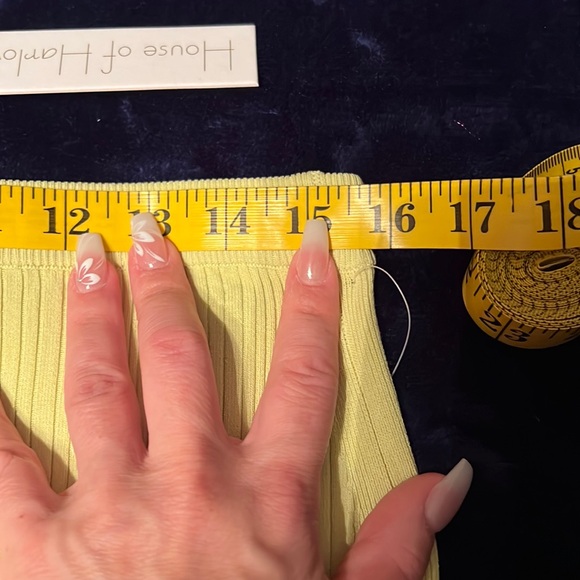 NWT House of Harlow 1960 2-Piece Ribbed Crew Neck/Skirt Set - Picture 8 of 14